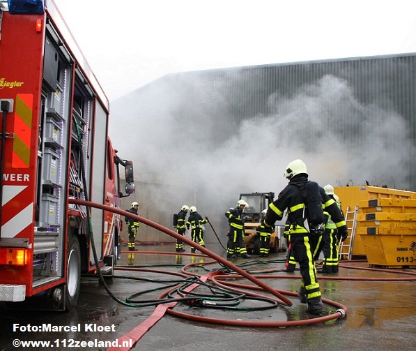 middelbrand sinke recyling kruiningen 7-9-2010 123 met naam.jpg